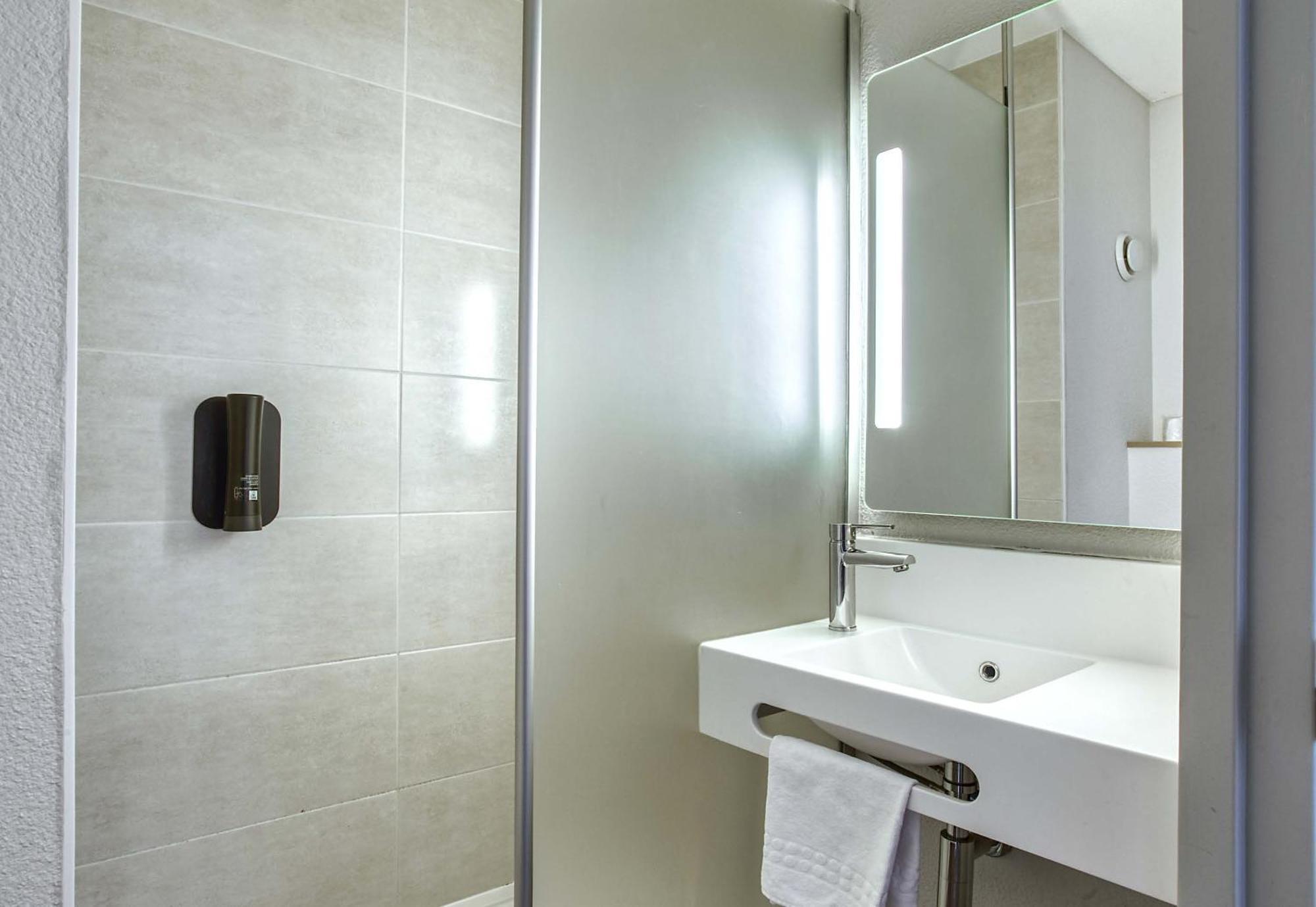 B&B Hotel Angouleme Le Gond-Pontouvre Kültér fotó